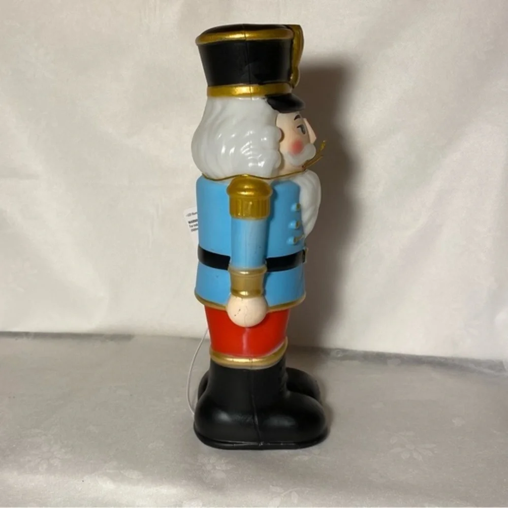New Blow Mold Nut Cracker Table Top 11” Lights Up‎